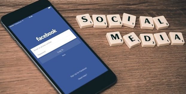 Мога ли да спра Facebook да изрязва снимката на моя профил?