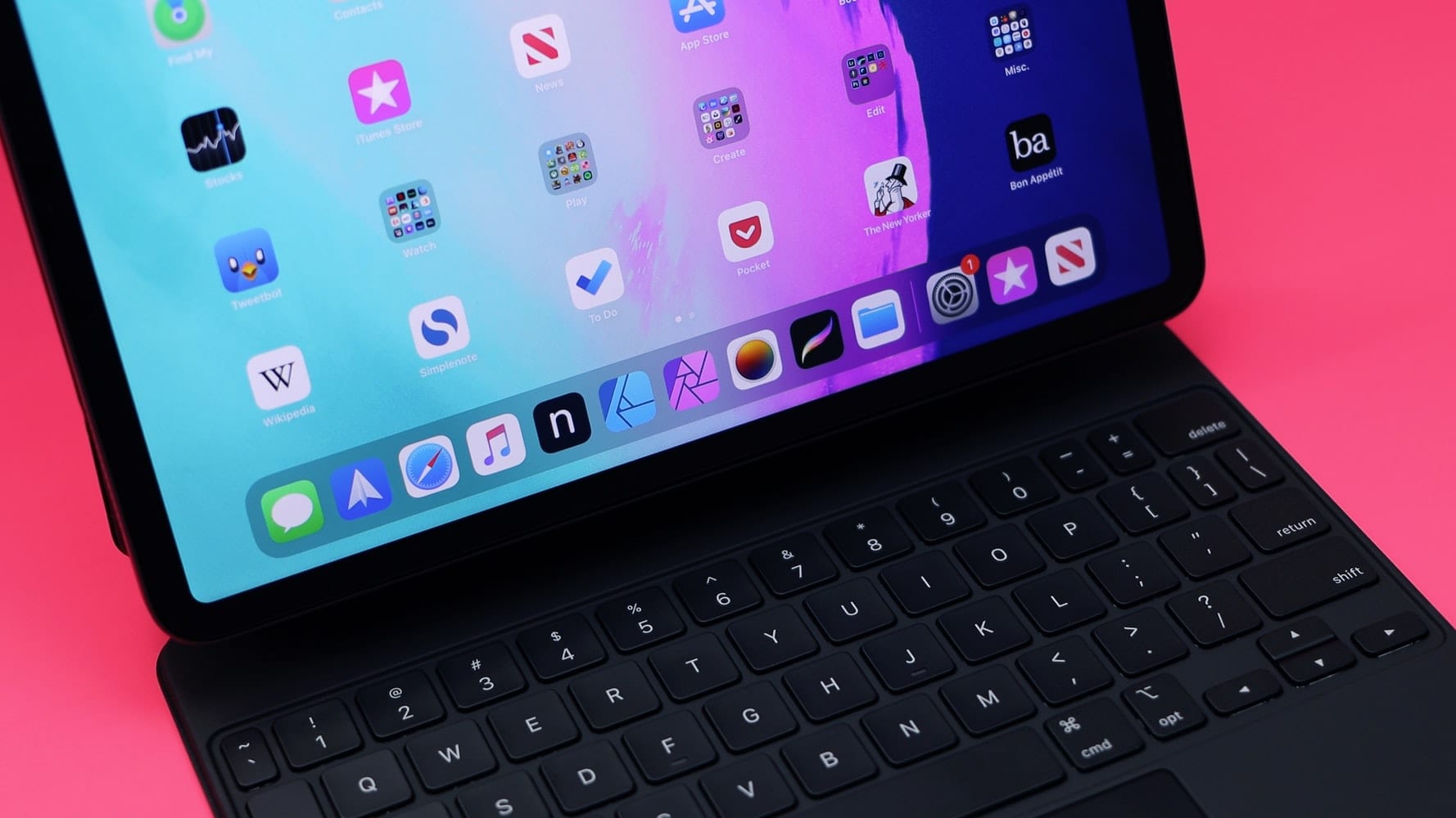 iPadi puuteplaadi klaviatuuride ühendamine