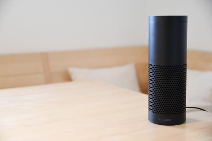 Com desactivar el micròfon a Amazon Alexa Echo o Dot