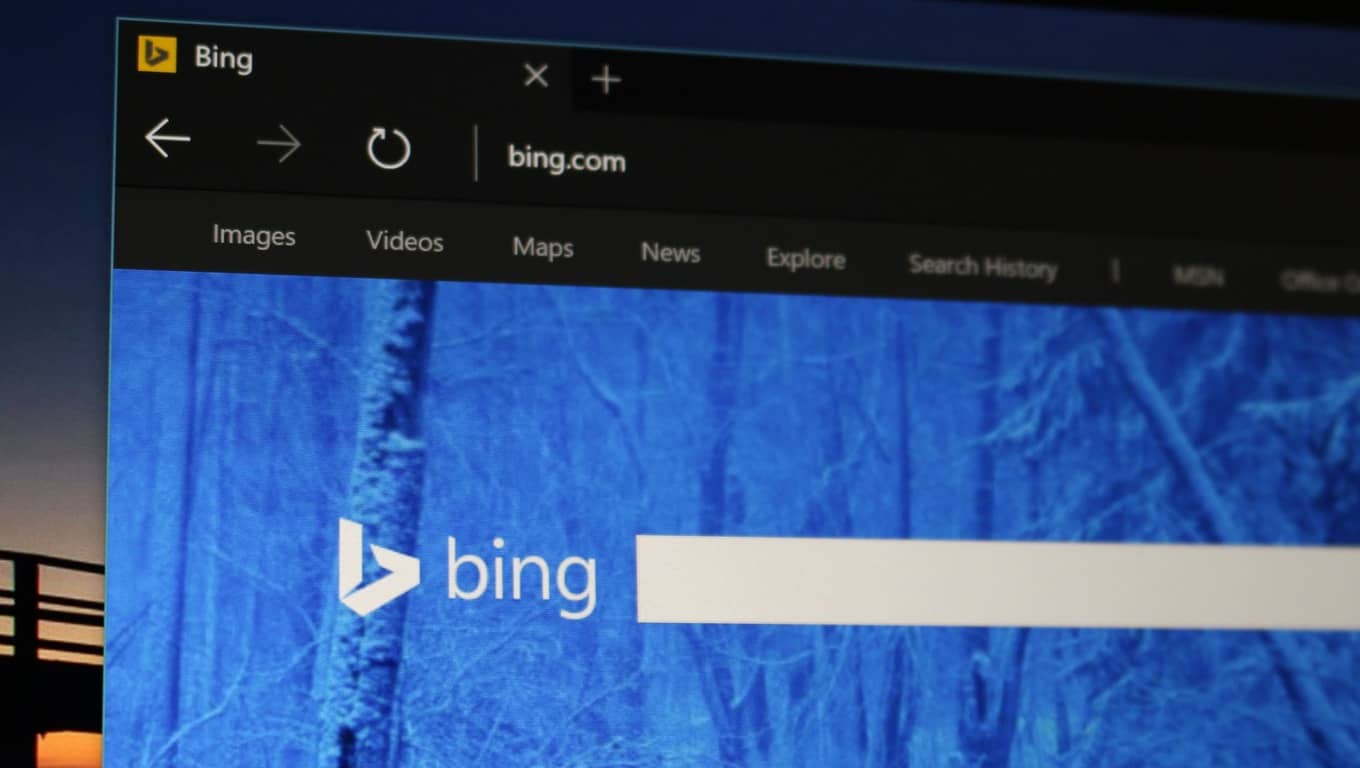 Hvordan tjene penger online ved å søke med Bing og Qmee