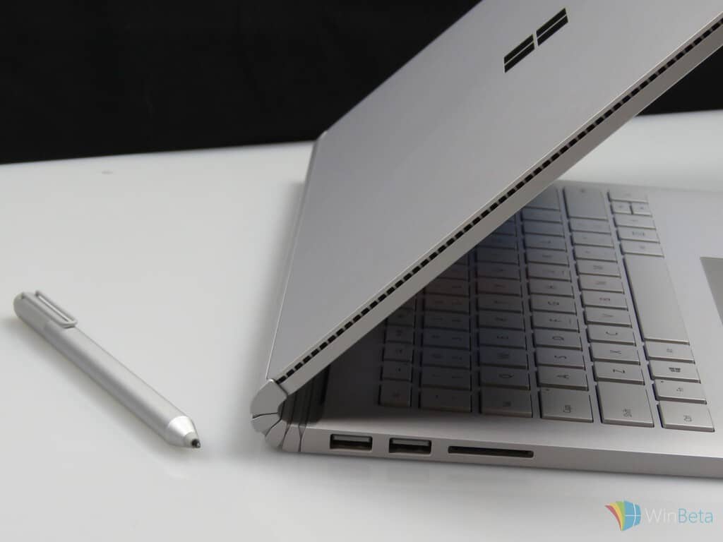 Jak získat Windows 10 Insider staví na Surface Book