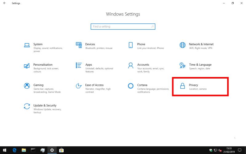 Ako zabrániť tomu, aby vás systém Windows 10 žiadal o spätnú väzbu