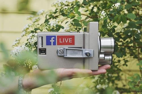 Může být Facebook Live vysílán soukromě?