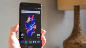 „OnePlus 5“ apžvalga: „OnePlus 5T“ yra dar geresnis, kai kaina nedidėja