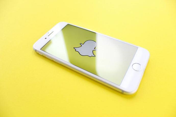 Ako povoliť tmavý režim v aplikácii Snapchat