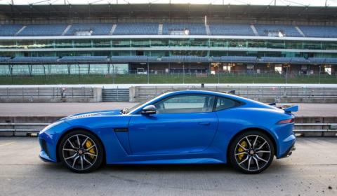 Vozimo Jaguar F-Type SVR 2018