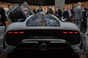2017 m. Frankfurto automobilių parodoje pristatytas „Mercedes-AMG Project One“ hibridas: viskas, ką žinome