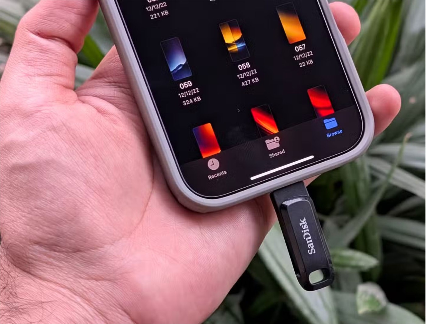 10 įrenginių, kuriuos galima prijungti prie išmaniojo telefono įkrovimo prievado