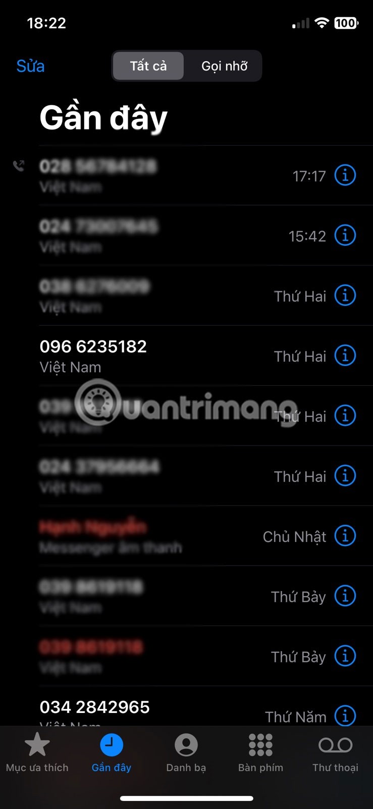Puheluhistorian tarkasteleminen ja poistaminen iPhonessa