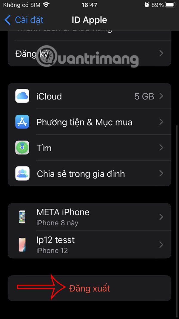 Instruksjoner for å logge ut av Mail på iPhone