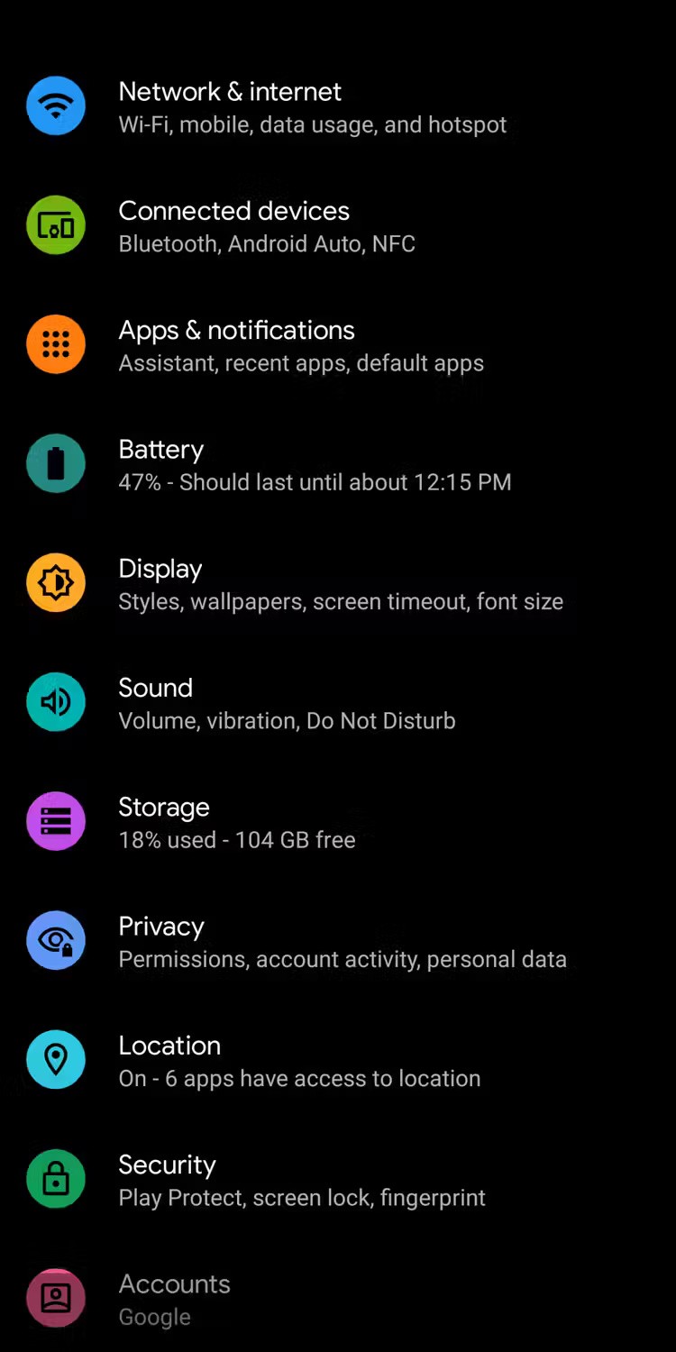 Kaip pataisyti juodą „Android“ telefono ekraną