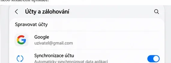 Nastavení účtu v telefonu se zapnutým přepínačem automatické synchronizace dat