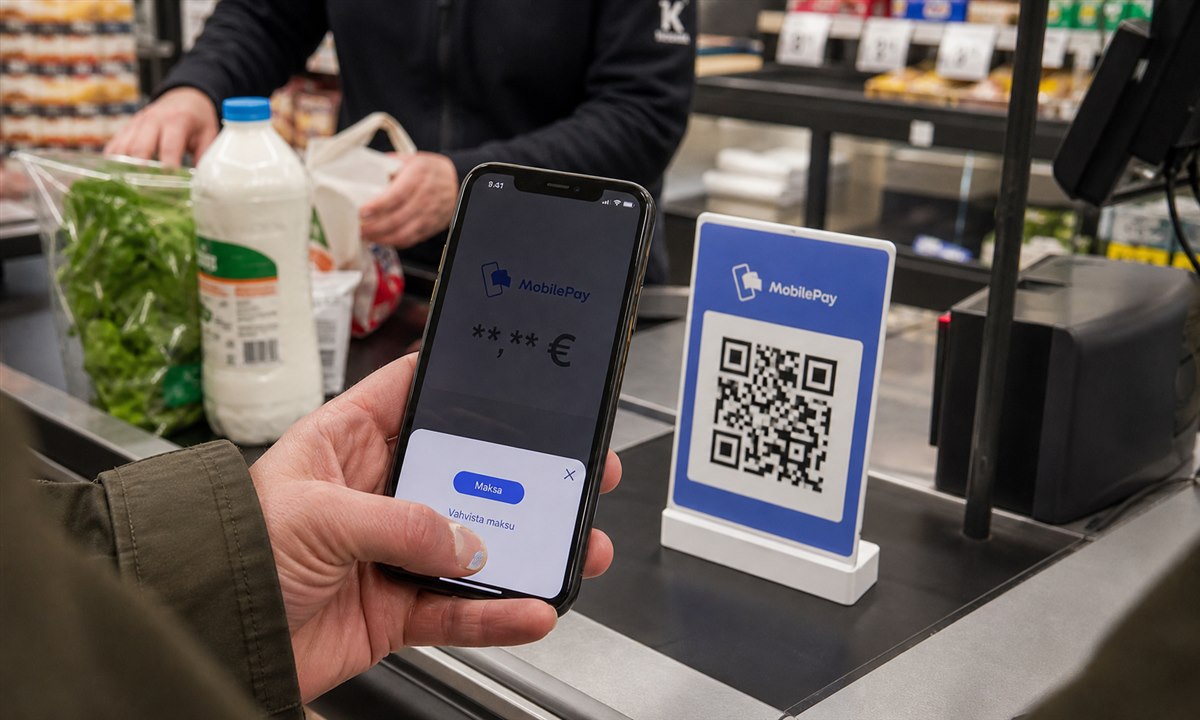 MobilePay-maksu kaupan kassalla QR-koodilla